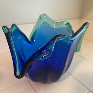 Murano White Crystal Art Glass Bowl. Blue Ombre Centerpiece Console Bowl Italy